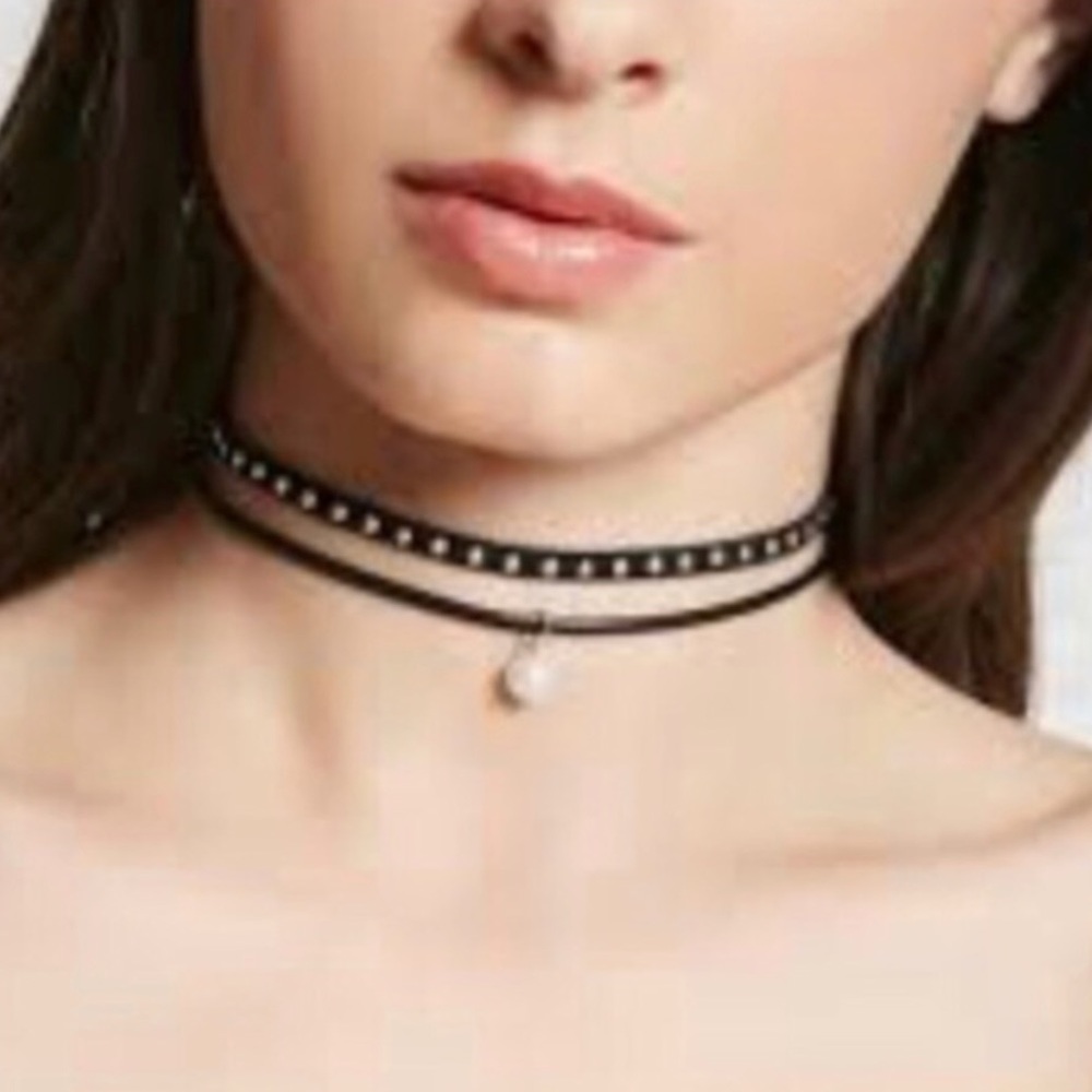 Studded and Pearl Choker